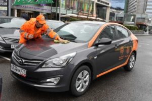 Кто пользуется прокатом авто?