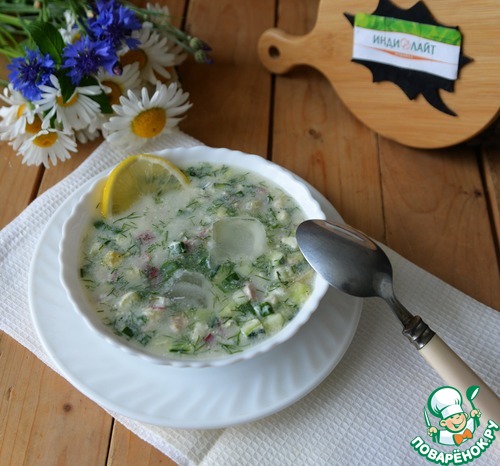 Окрошка с индейкой на бульоне