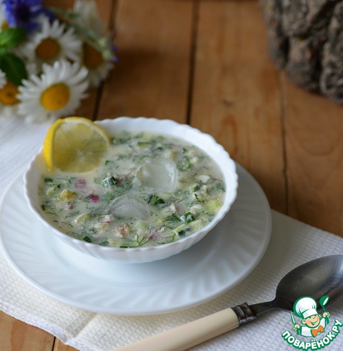 Окрошка с индейкой на бульоне
