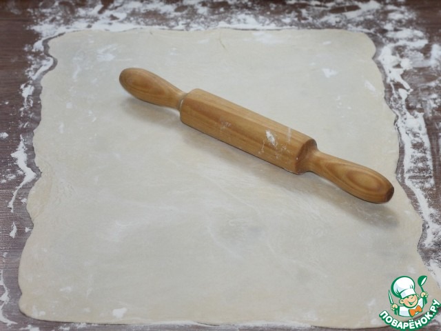 Пирог с индейкой, картофелем и луком