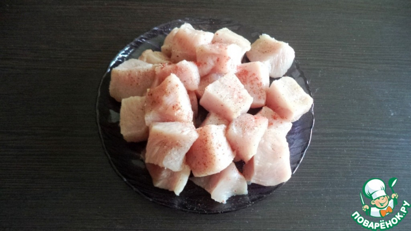 Шашлычки из индейки с яблоками