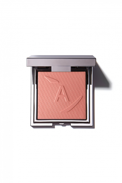 Создательница Annbeauty&nbsp;&mdash; о бренде, редких кистях и летнем макияже