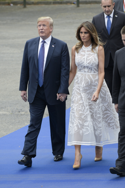 От первого лица: 50 лучших образов Мелании Трамп на посту супруги президента