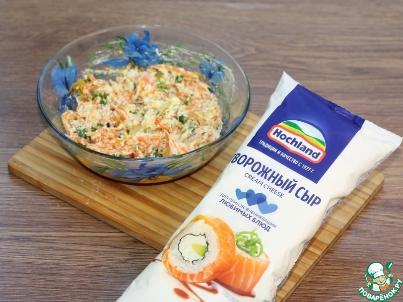 Баклажаны с творожным сыром под соусом