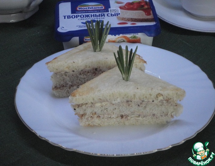 Сэндвичи с сыром и сардинами