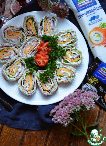 Рулет из лаваша с мясной нарезкой