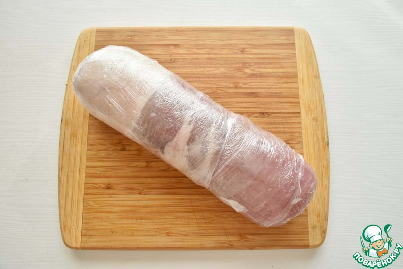 Рулет из свинины с цветной капустой