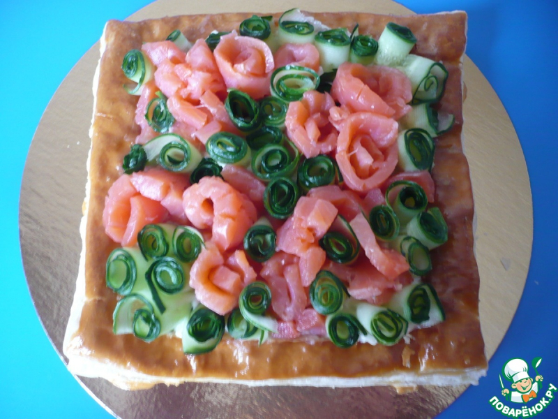 Закусочные слойки с плавленым сыром
