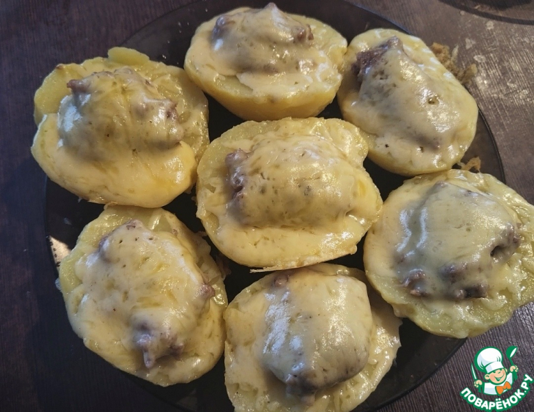 Фаршированный картофель в мундире