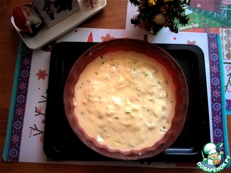 Пирог с начинкой из тунца