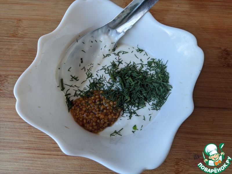 Салат из тунца с йогуртовой заправкой