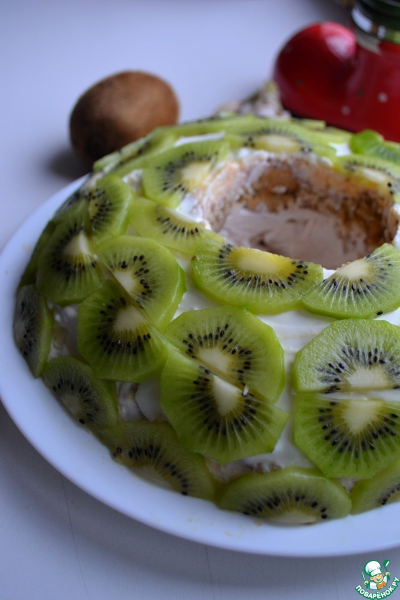 Салат "Изумрудный" с грецкими орехами