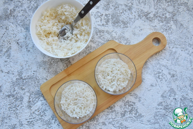 Салат с рисом и тунцом