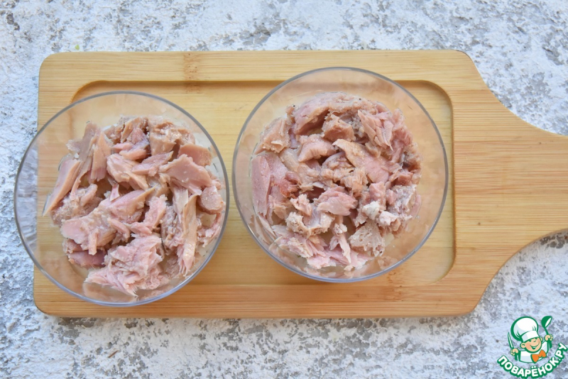 Салат с рисом и тунцом