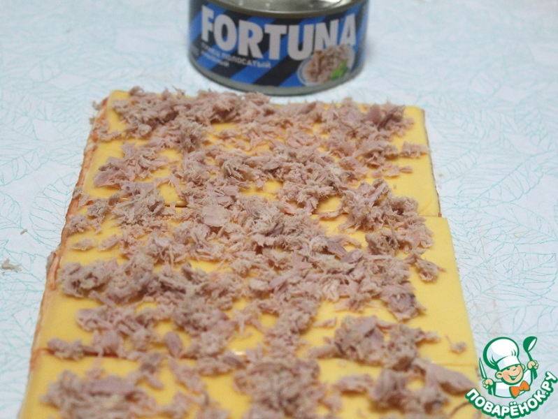 Слойки "Елочки" с тунцом