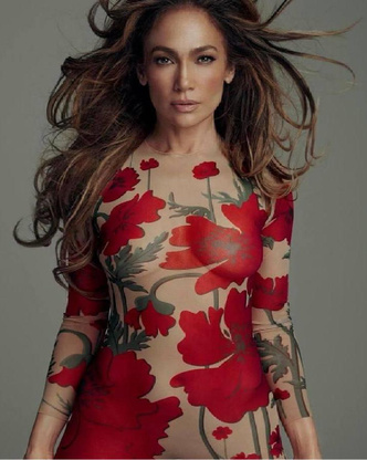 Botticelli Brunette — самое трендовое окрашивание зимы 2024