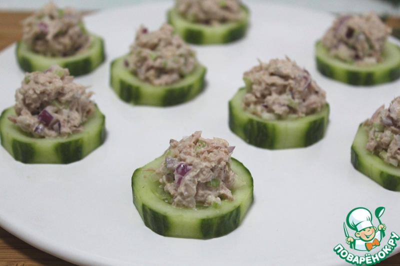 Фуршетная закуска с тунцом