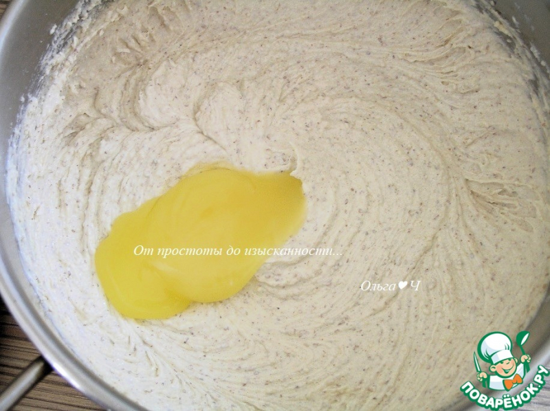 Миндальный кекс с брусникой