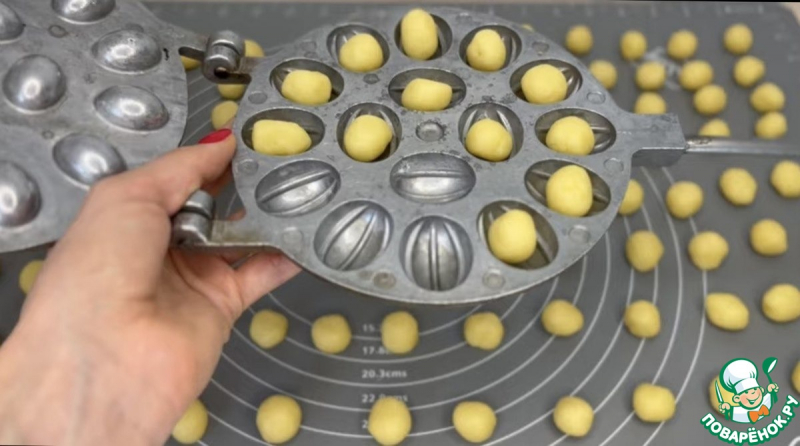 Орешки со сгущенкой из нашего детства