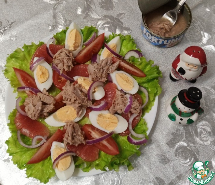 Салат с тунцом и грейпфрутом