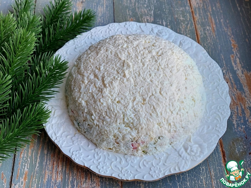Салат с тунцом и маринованным имбирём