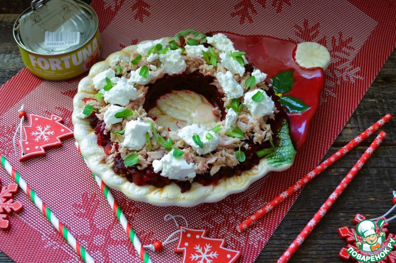 Свекольный салат с тунцом и фетой