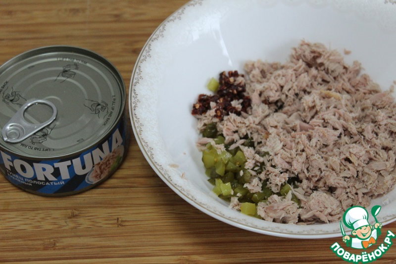 Сырный рулет с тунцом