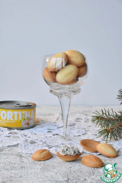 Закусочные орешки с тунцом и рикоттой