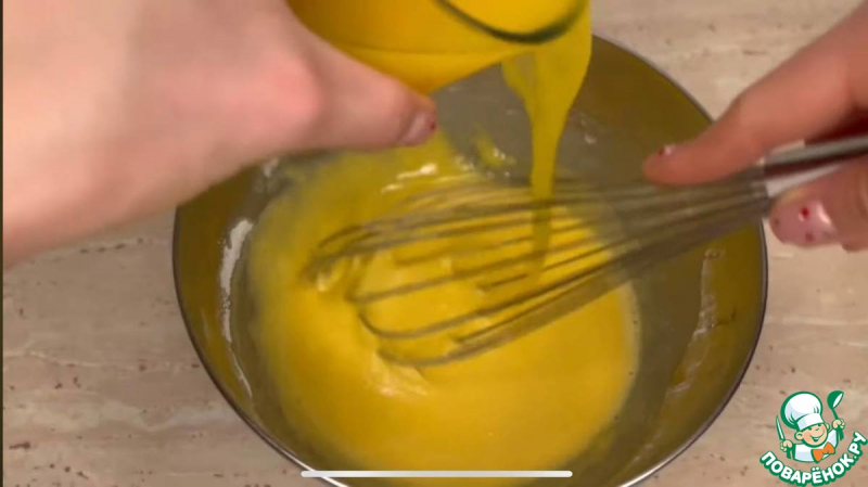 Апельсиновый рулет с апельсиновым кремом